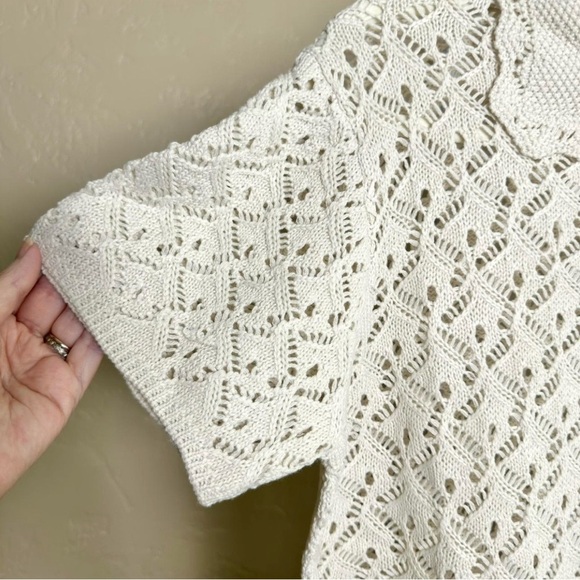 Rebellion Women’s Short Sleeve Button Cardigan Medium in White - Picture 3 of 4